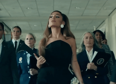 Gif Bélier Girl Boss Ariana Grande